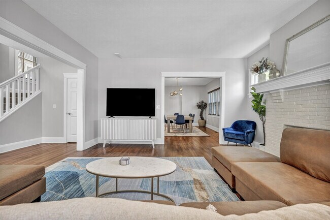 Photo - 1501 E 105th St Unit SI ID1290646P