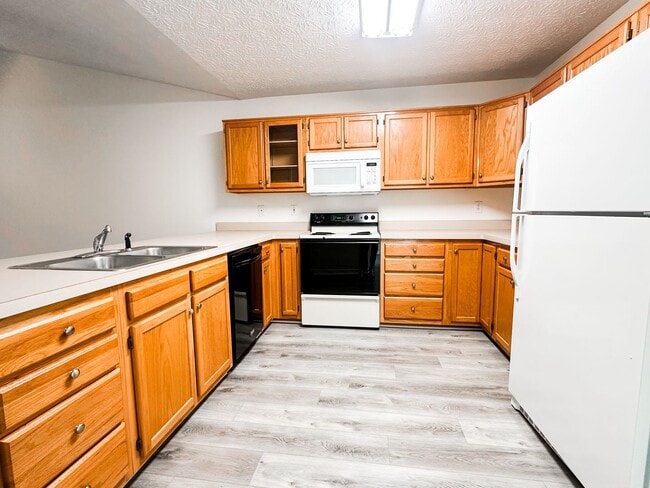 Photo - Ranch Style townhome in great Gainesville location