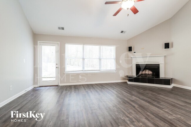 Photo - 201 Muscogee Dr