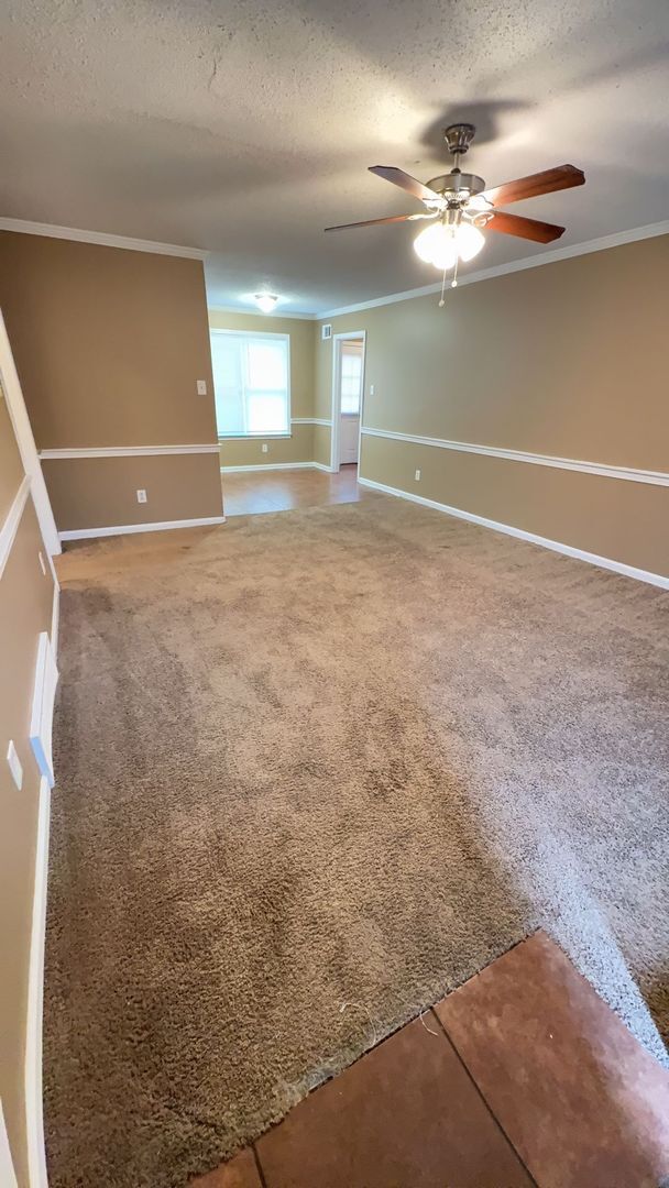 Photo - Comfy 3 bedroom 2 bath home