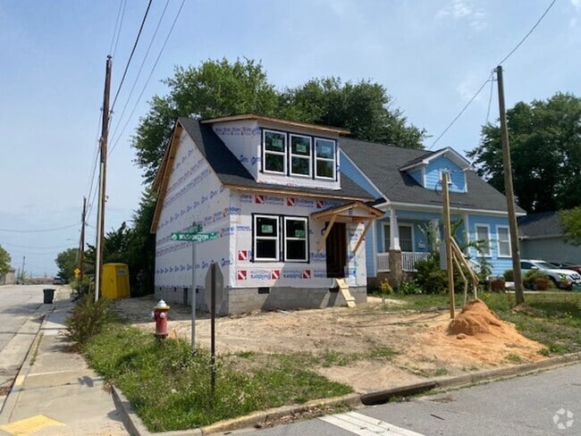 Building Photo - 2519 Washington St Rental