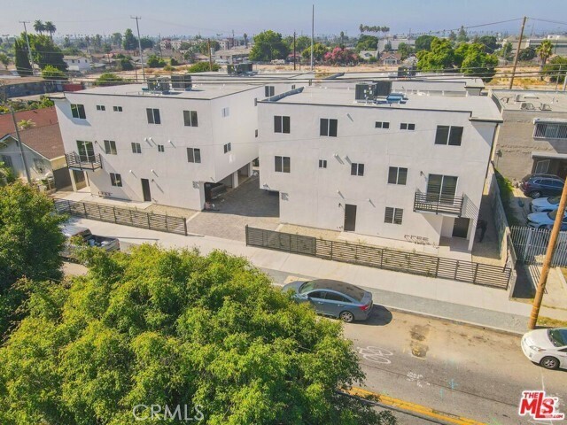 Building Photo - 5869 San Pedro St Rental