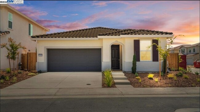 Building Photo - 3000 Red Canard Wy