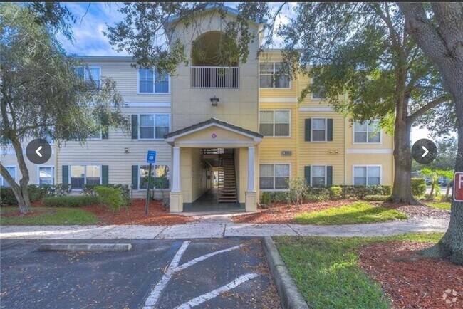 Building Photo - 18139 Bridle Bit Ln Unit 18139 Rental