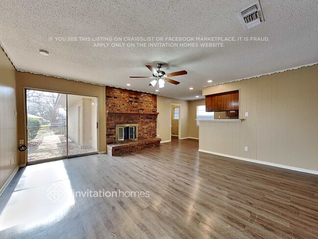 Photo - 150 Valleyglen Dr