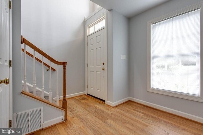 Building Photo - 5151 Key View Way Rental