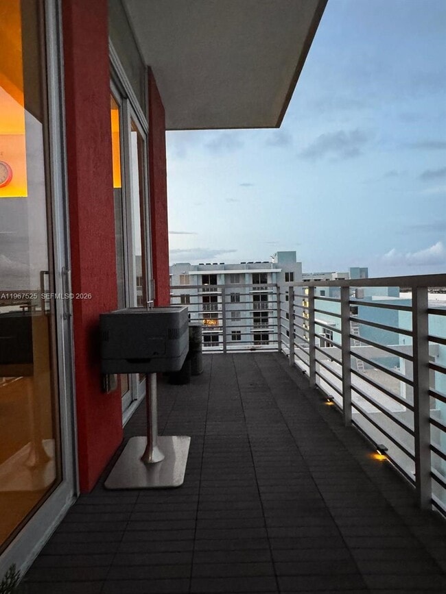 Photo - 7875 NW 107th Ave Unidad 812