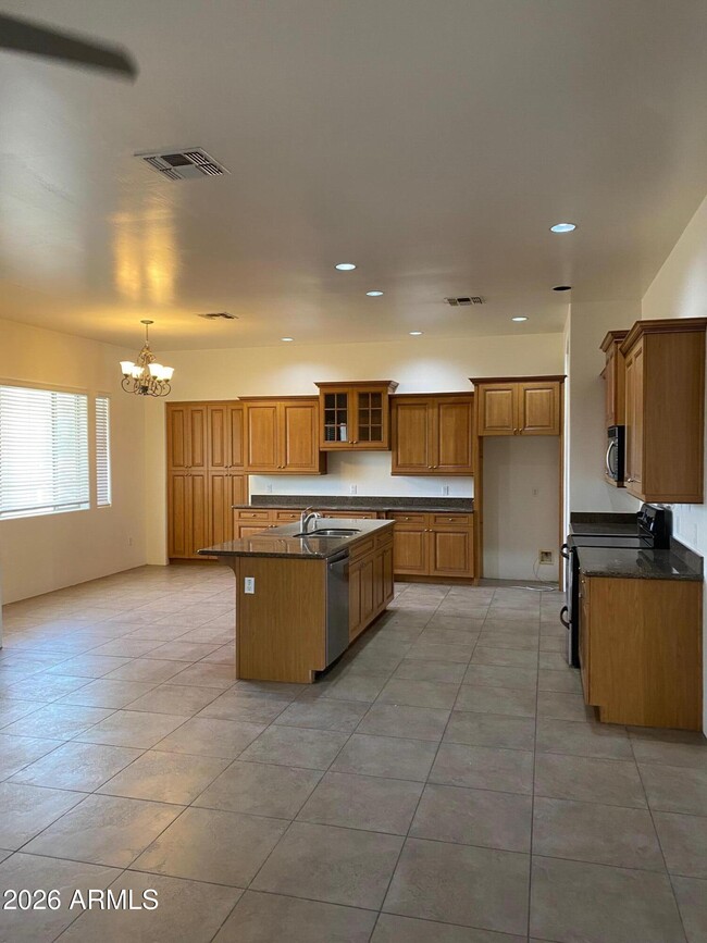 Photo - 2433 W Desert Hills Estate Dr