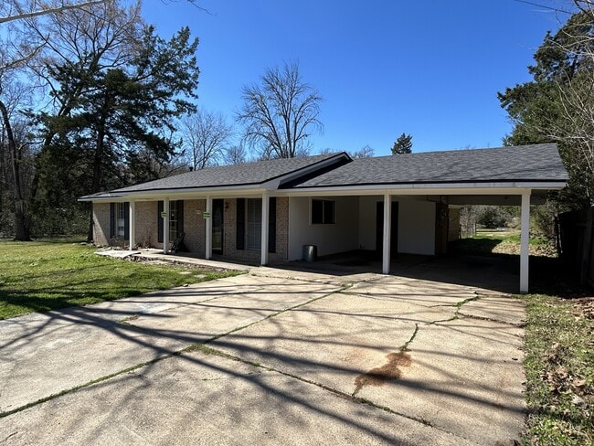 Photo - 3218 Seminole Dr