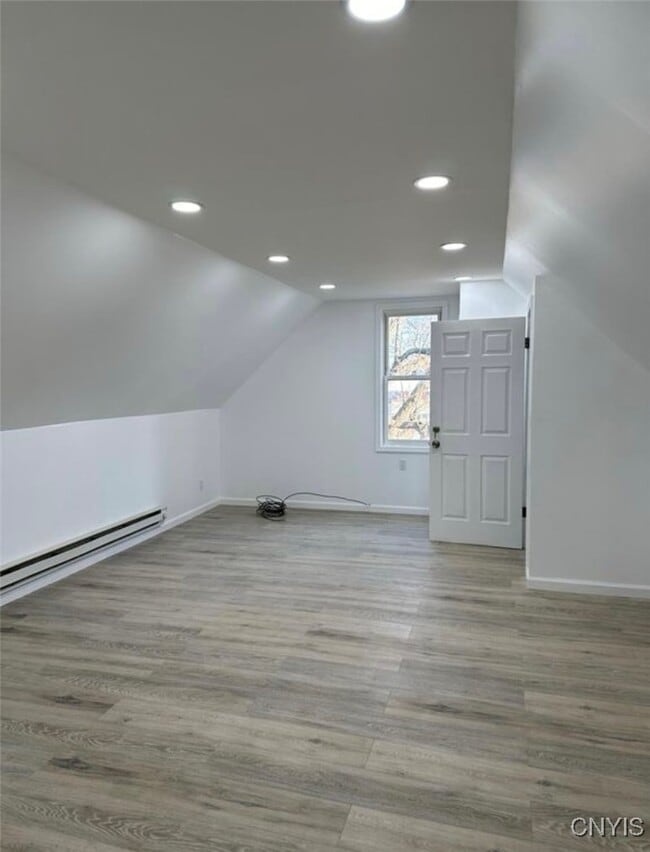 Photo - 1651 Howard Ave