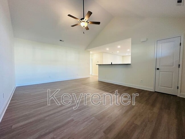 Photo - 7209 Flint Rd