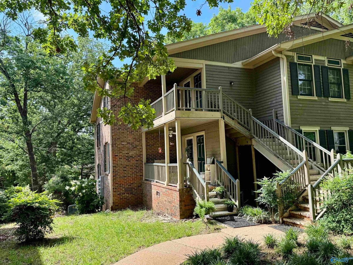 Photo - 2080 Woodlawn Dr SW Condo Unit 0