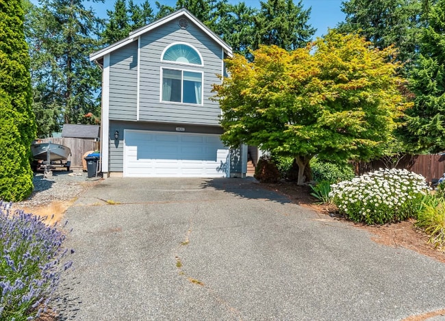 Building Photo - 1400 SW Islander Ln Rental
