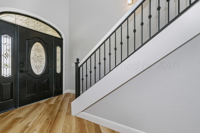 Photo - 25 Carnoustie Ln