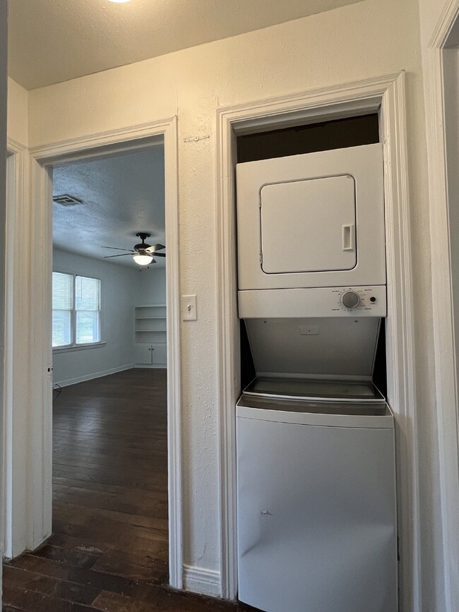 Photo - 3 Bedroom close to Campus!!