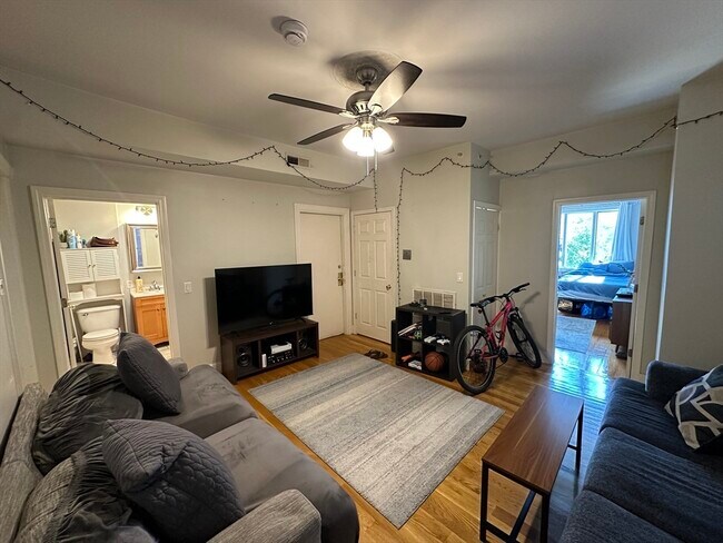 Photo - 602 Dorchester Ave Unit 1