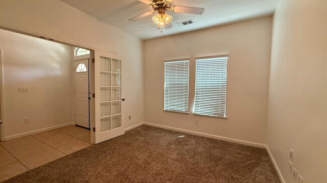 Photo - 1548 W Hampton Cir