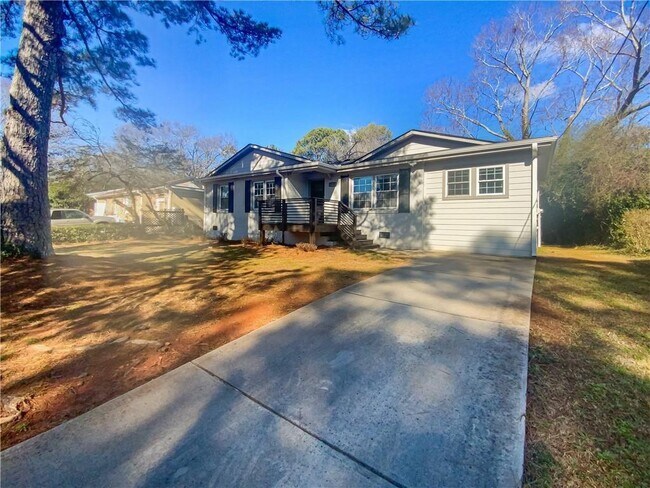 Building Photo - 3168 Canary Ct