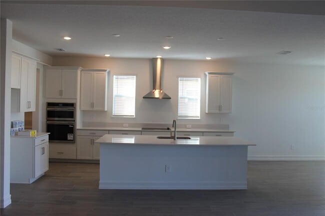 Photo - 18562 Serene Lk Lp