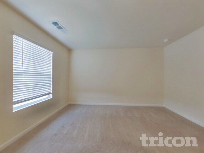 Photo - 71 Tupelo Dr