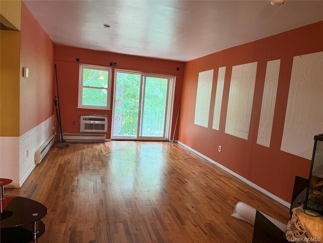 Photo - 43-35 223rd St