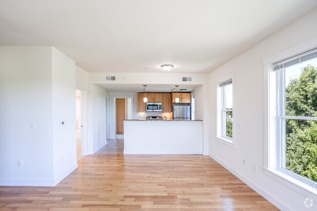 3BR, 2BA - 1175SF - Living Space & Kitchen