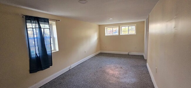 Photo - 3810 Golfview Dr