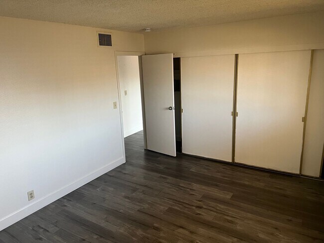 Photo - 555 S Royal Crest Cir Unit 22