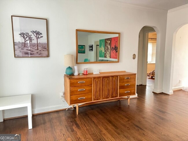 Photo - 2494 Batavia St