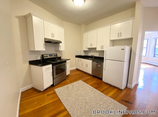 Photo - 1728 Beacon St Unidad 1