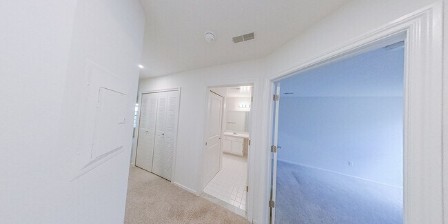 Photo - Whispering Lakes Apartments