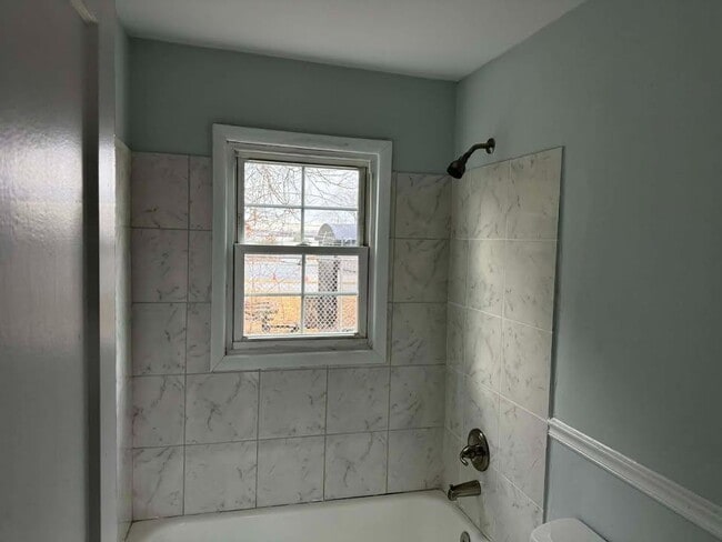 Photo - 115 Chestnut Dr