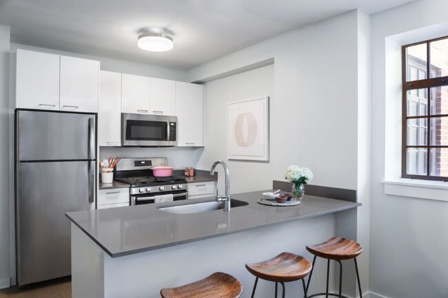 Photo - 1964 W Diversey Pkwy