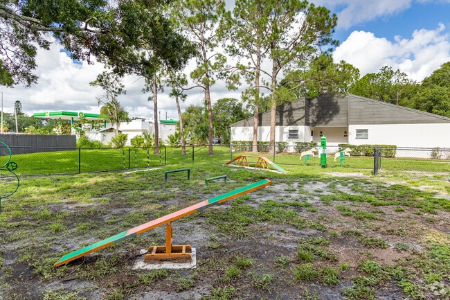 Pet Park