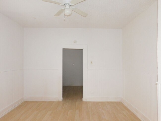 Photo - Cozy & Convenient Living in San Antonio’s East Side