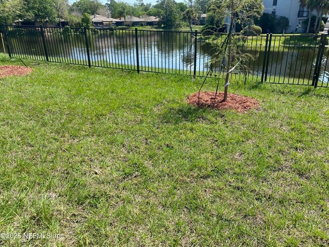 Photo - 8196 Meadow Walk Ln