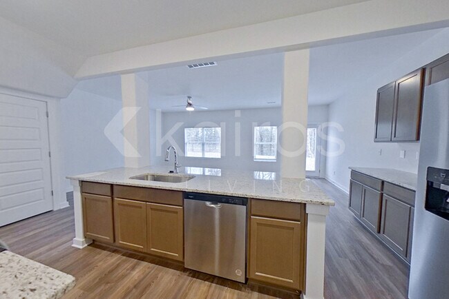 Photo - 6142 Taramore Ln NW