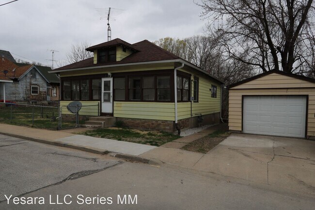 2 br, 1 bath House - 1224 Washington St - 2 br, 1 bath House - 1224 Washington St