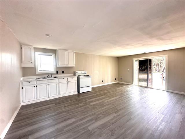 Photo - 3201 Stephen F Austin Dr