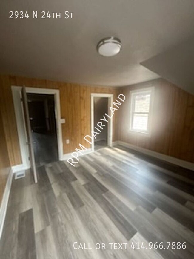 Photo - 2934 N 24th St