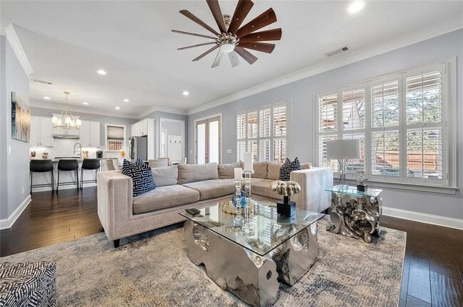 Photo - 3165 Oakdale Rd