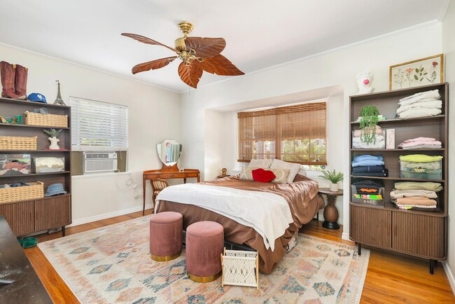 Photo - 341 Nottingham Blvd