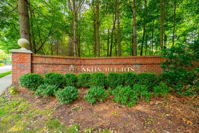 Building Photo - 2246 Margaret Ct Unit 2246 Margaret Ct, Mahwah Rental