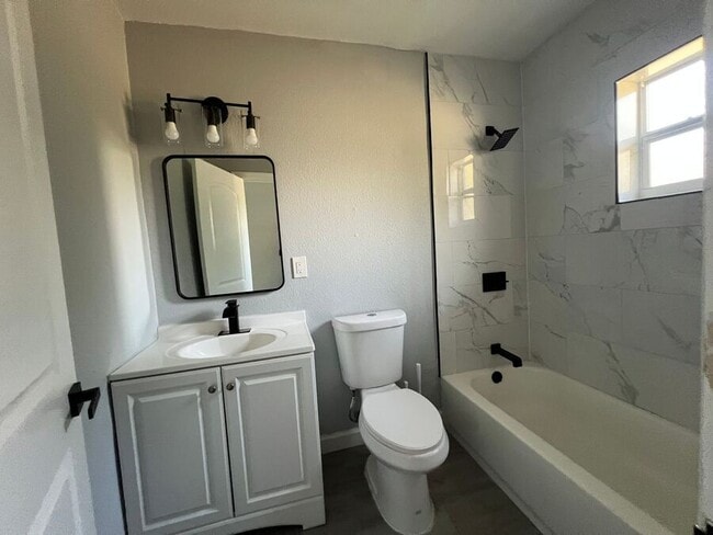 Photo - 351 Ave N NE Unit 1