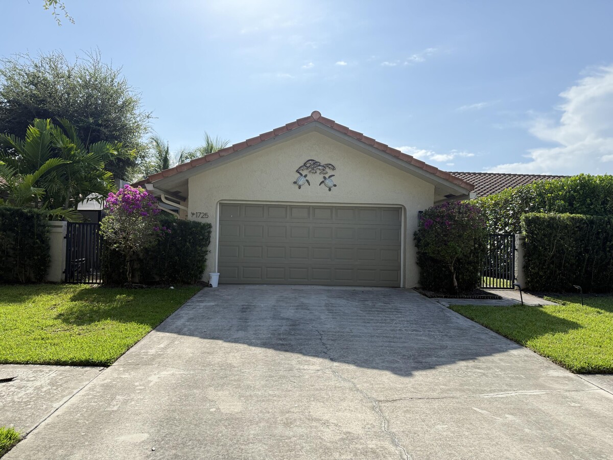 Photo - 1725 NW 22nd Ave Casa