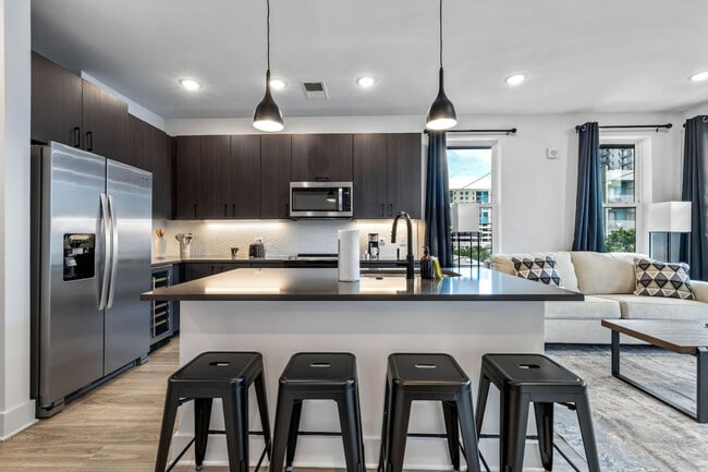 Photo - 617 N 12th St Unidad ID1312554P