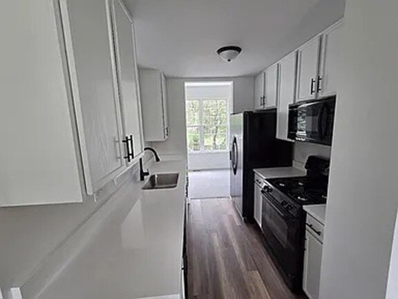 2909 White Thorn Cir