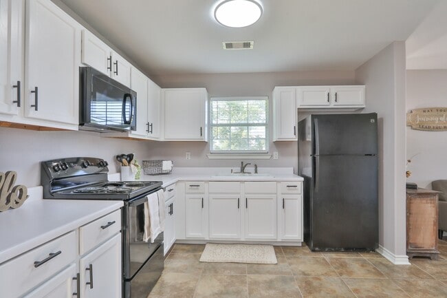 Photo - 4002 Avenue N 1/2