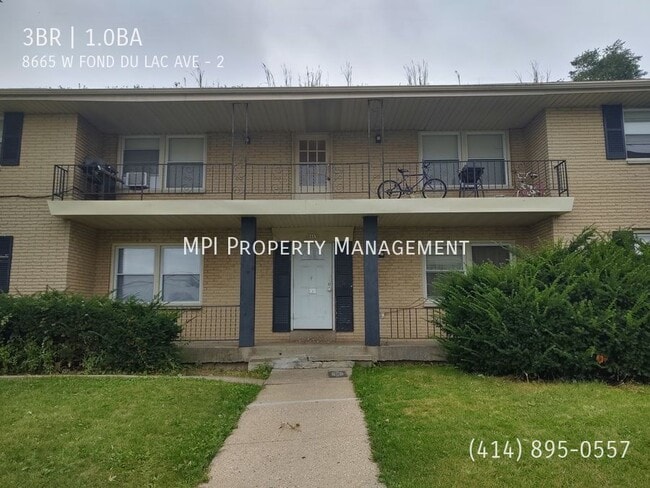 Building Photo - 8665 W Fond du Lac Ave Unit 2