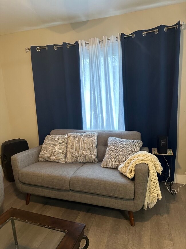 Photo - 107 N Ohio Ave